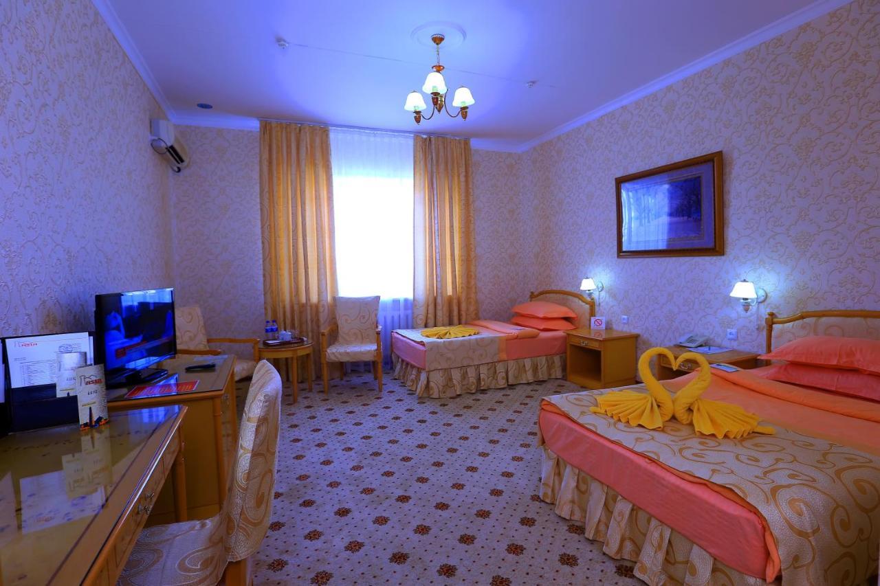 Hotel Asia Khiva Kültér fotó